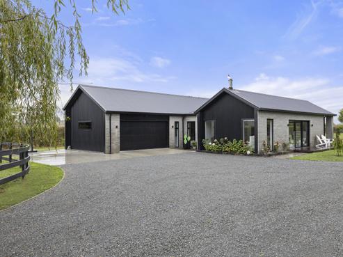 32 Gore Road, Tirau