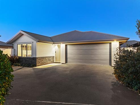 44 Limbrick Crescent, Wigram