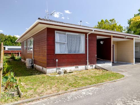 668B Pioneer Highway, Highbury