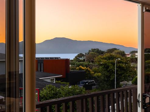 12B Kohutuhutu Road, Raumati Beach