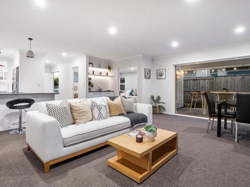 19 Puhirake Crescent, Pyes Pa
