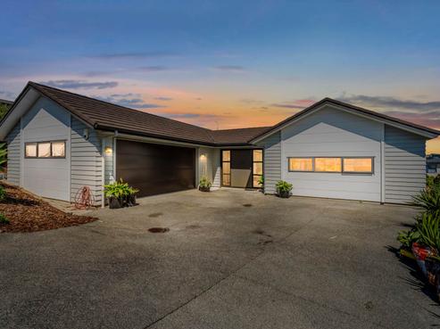 85 Pinecrest Drive, Gulf Harbour