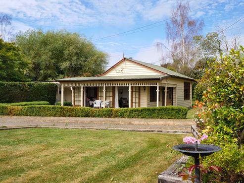 64 Geelong Street, Waikouaiti