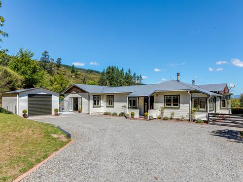 1556A Akatarawa Road, Akatarawa