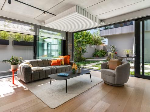 96 Old Mill Road, Westmere