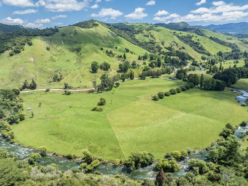 4266 Lake Road, Tuai/Ohuka