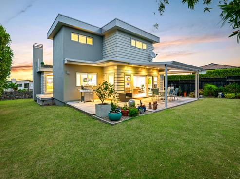 12 Rangitoto Terrace, Milford