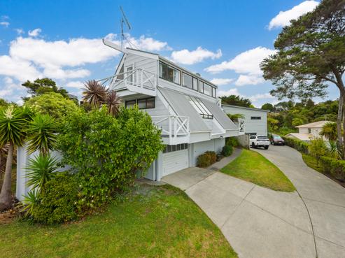 22 Shadon Place, Stanmore Bay