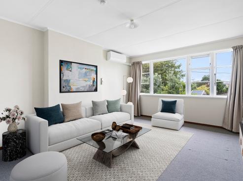 16B Fraser Road, Narrow Neck