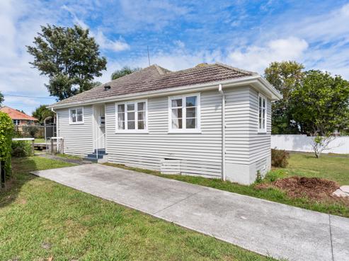31 Philomel Crescent, Bayswater