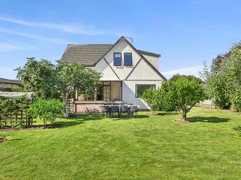 387 Nayland Road, Stoke