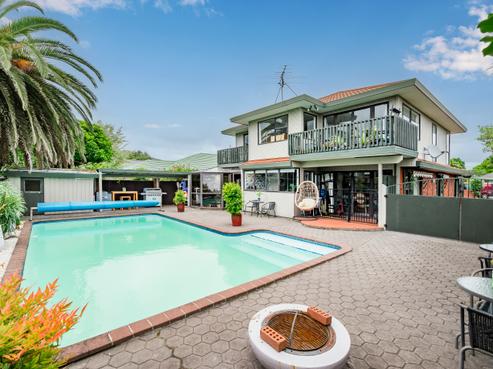 57 Kapanui Road, Waikanae