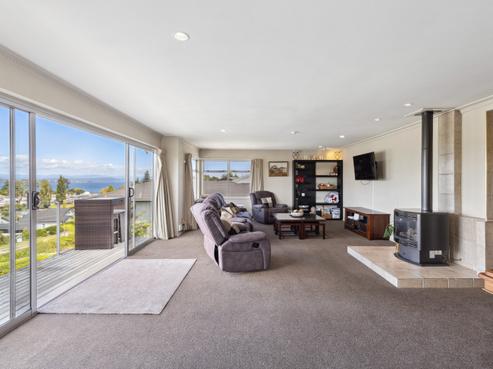 48 Norman Smith Street, Nukuhau