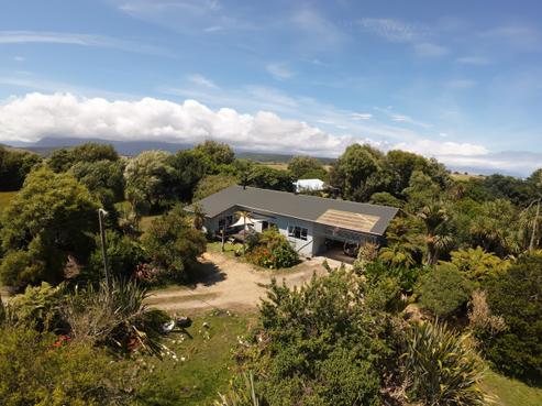 127 Kohaihai Road, Karamea