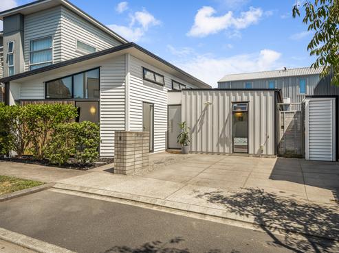 8 Station Street, Hobsonville