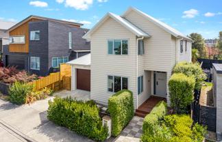 9 Tihema Lane, Westgate