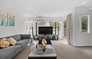 18 Kona Crescent, Henderson