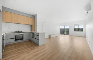 63 Whare Kauri Road, Takanini