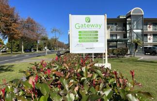 16 Units - Great Location - Very Motivated Vendor