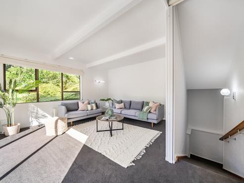 11 Park Road, Belmont