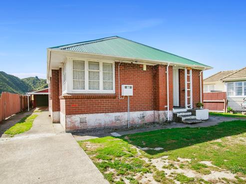 15 Farmer Crescent, Taita