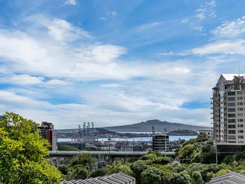 4/16B Burton Street, Grafton