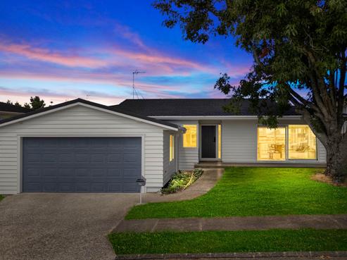 50 Sorrel Crescent, Bucklands Beach