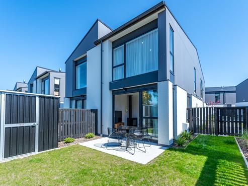 15A Kidds Way, Albert Town