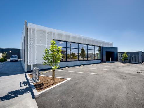 1004 Karamu Road North, Mayfair