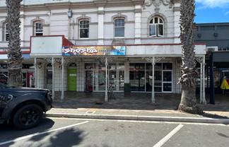 City Retail - Town Clock Block