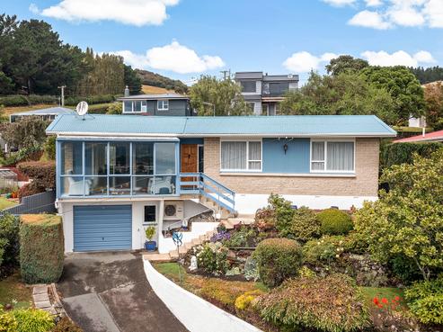 51 Elwyn Crescent, Green Island