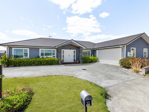 13 Dulverton Rise, Flagstaff