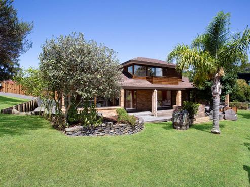 1029 Beach Road, Torbay