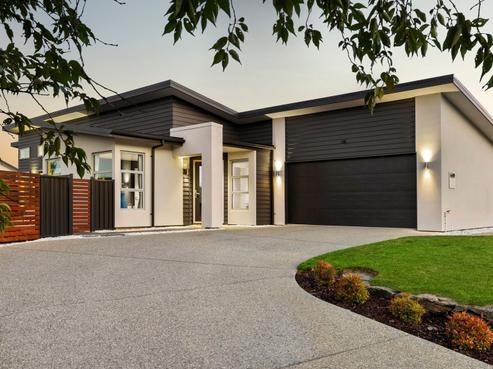 13 Coromandel Street, Wanaka