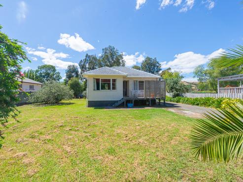 72 Awaroa Road, Helensville