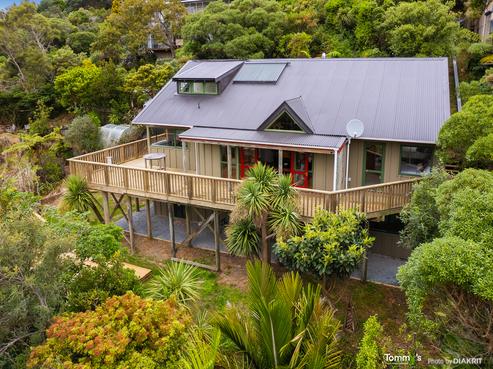 216 Barnard Street, Wadestown