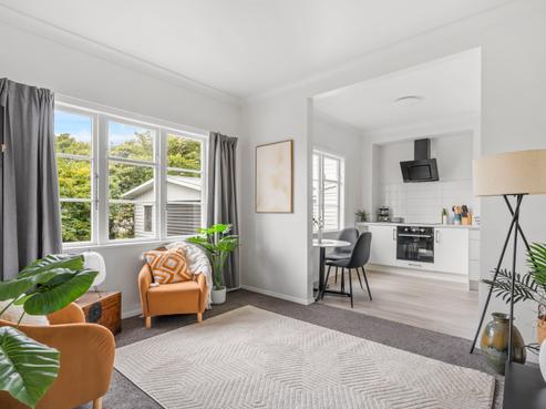 1/50 Palmer Crescent, Silverstream