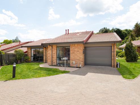33 Selby Mews, Flagstaff