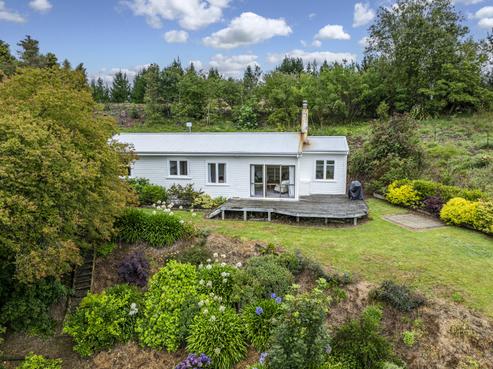 2557 Kereru Road, Maraekakaho