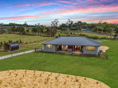 32 Flax Grove, Kerikeri