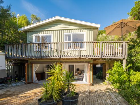 786 Queen Charlotte Drive, Havelock