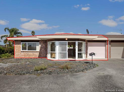 100D Lakeside Drive, Orewa