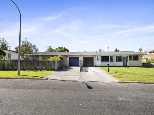 1B Cooper Avenue, Holdens Bay
