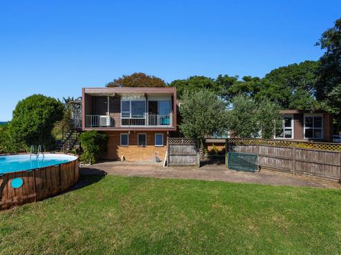 131 College Road, Edgecumbe