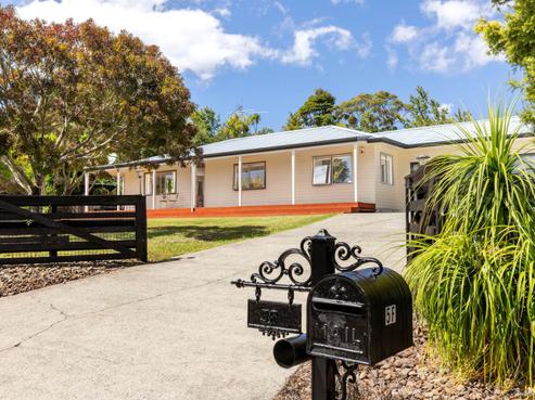 5F Brights Road, Waiuku