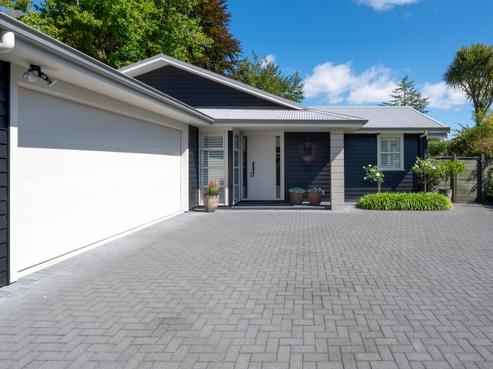 11 Moncur Drive, Springfield