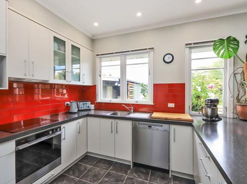 807 Oliphant Road, Raureka
