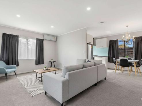 2/17 Mcdougall Street, Manurewa East