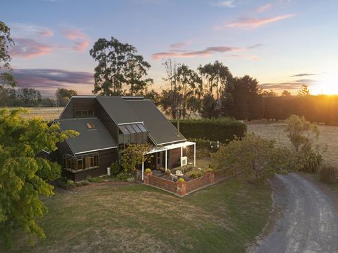 112 Calico Line, Marton
