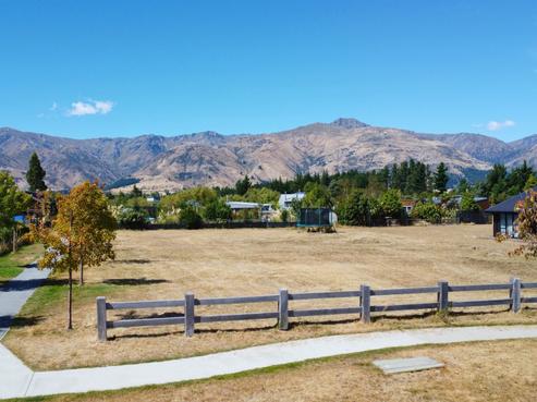13 Dingle Street, Lake Hawea